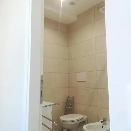 Purple Italy לינה וארוחת בוקר 3*