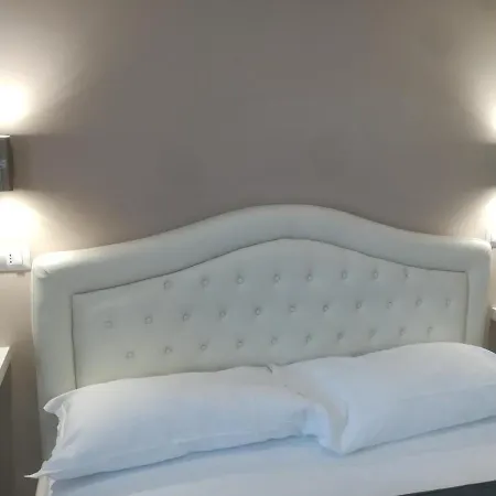 Purple Italy Bed & Breakfast *