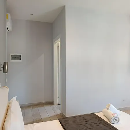 Bed & Breakfast Purple Italy 3*