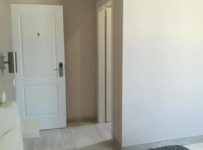 Panzió Purple Italy 3*