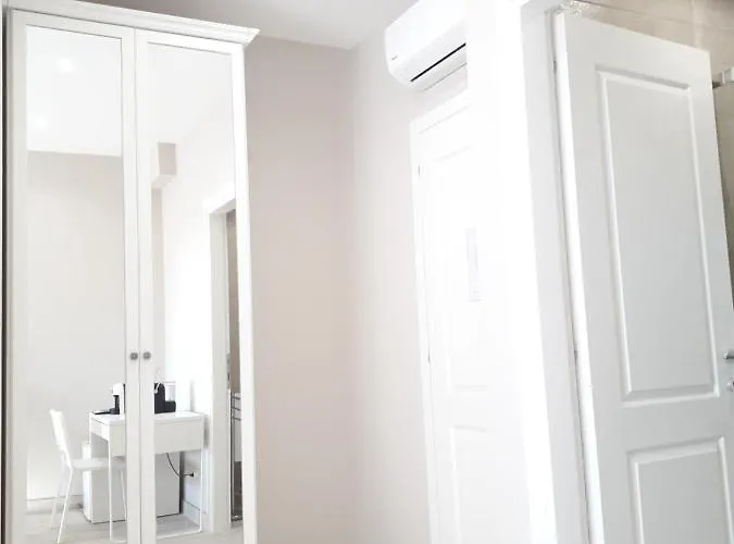 Panzió Purple Italy 3*